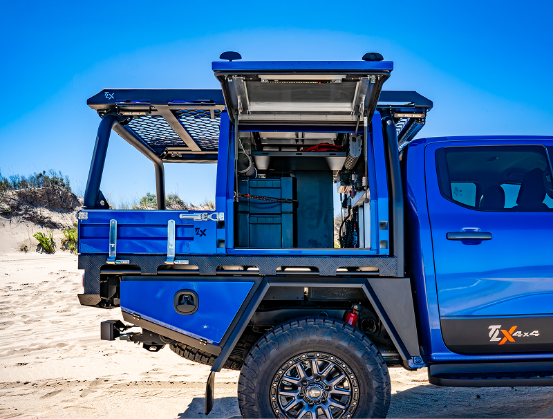 blue ute on beach 940mm canopy