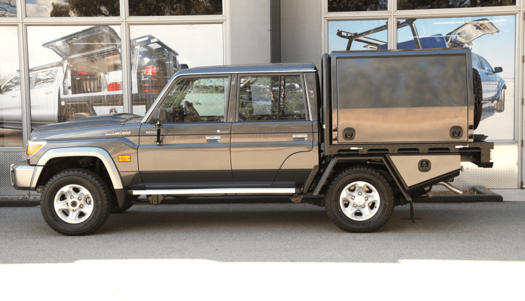 grey landcruiser lift off canopy 1500mm 1